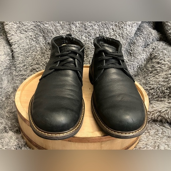 EUC Ecco Turn Leather Gore-Tex Tie Chukka Boots Black- US 13 / EU 47 main image 6